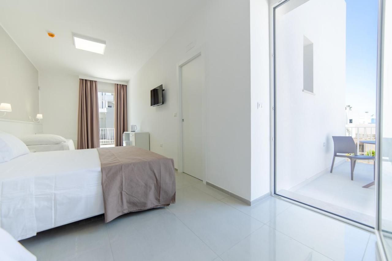 Smart Hotel Ugento Torre San Giovanni Ugento Exterior photo