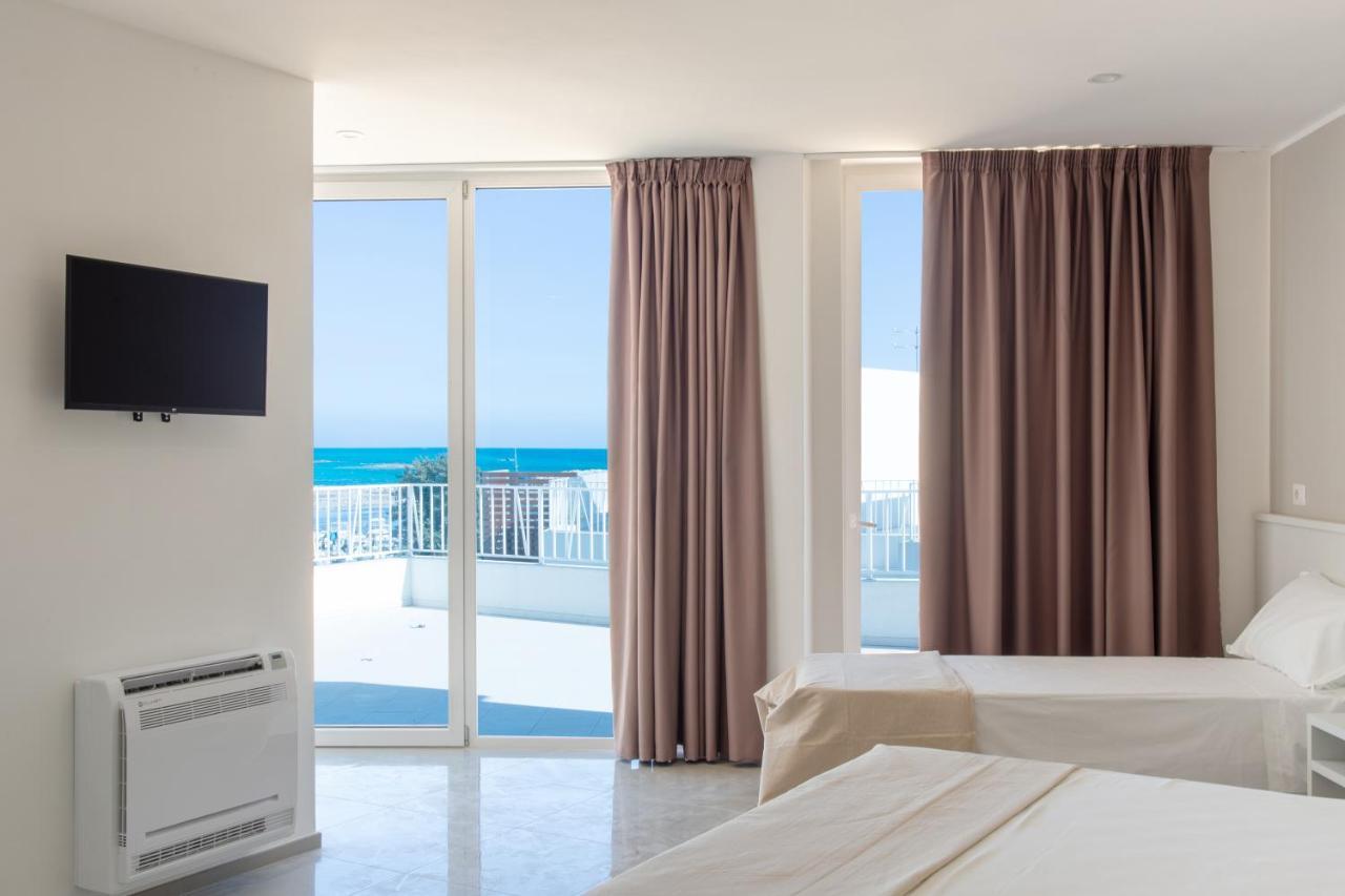 Smart Hotel Ugento Torre San Giovanni Ugento Exterior photo