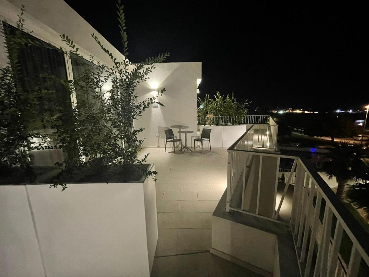Smart Hotel Ugento Torre San Giovanni Ugento Exterior photo