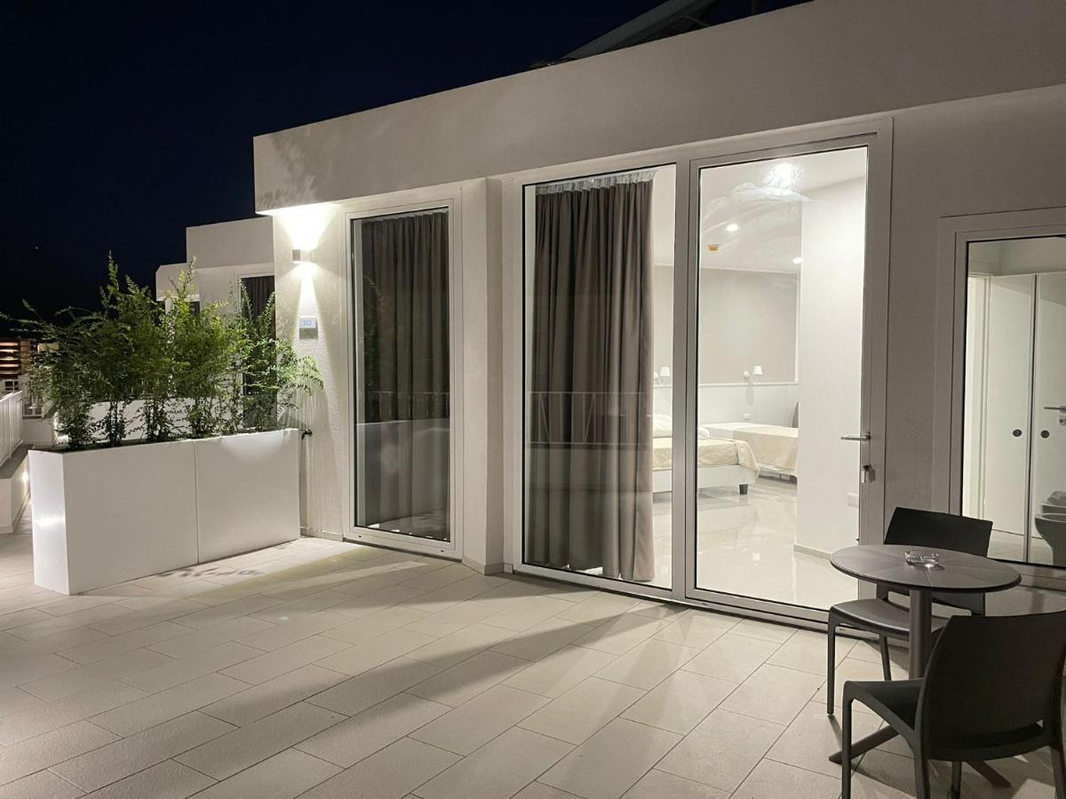 Smart Hotel Ugento Torre San Giovanni Ugento Exterior photo